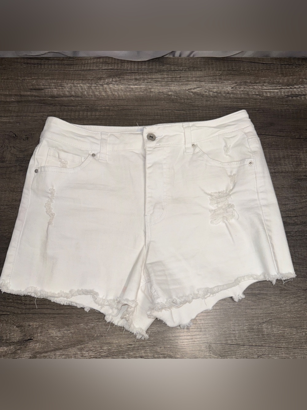 Max Jeans White Frayed Denim Cutoff Shorts
